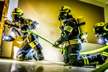 AQUASYS-Technologie im Brennpunkt-Portrait: Höchste Qualität und Wirksamkeit bei Brandbekämpfung