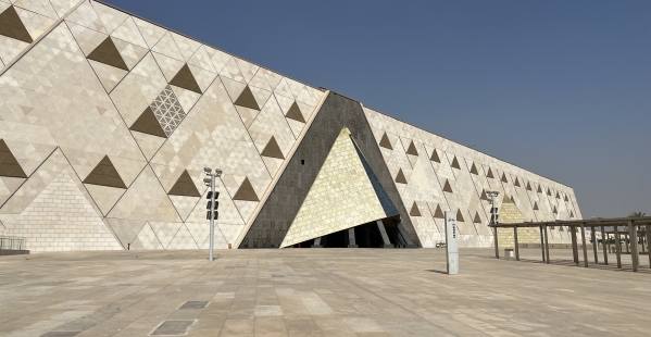 AQUASYS schützt das Grand Egyptian Museum: Hochdruck-Wassernebel bewahrt jahrtausendaltes Kulturerbe